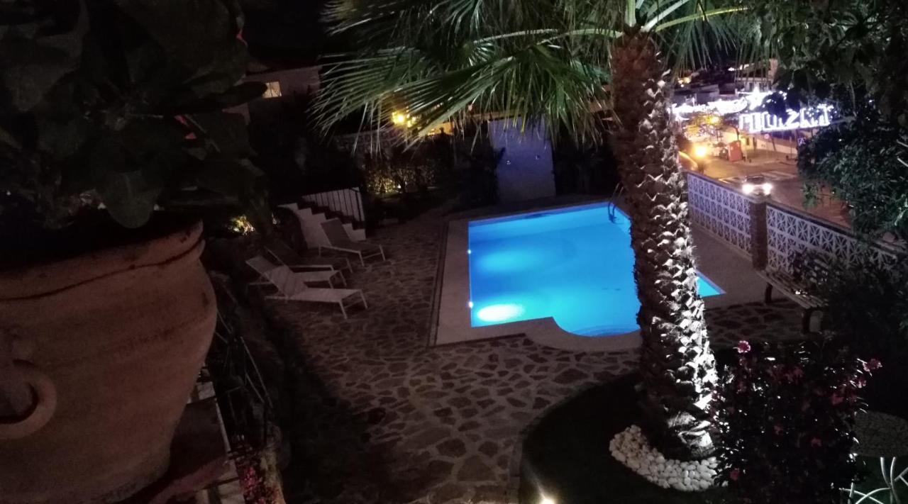 Boutique X Pueblo, Benalmadena Hotel Exterior photo